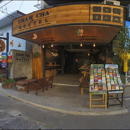 Cham Cha Hostel Чиангмай Екстериор снимка