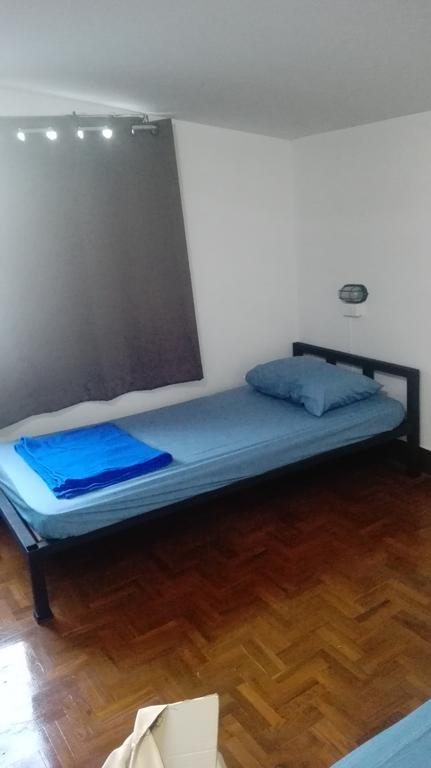Cham Cha Hostel Чиангмай Стая снимка